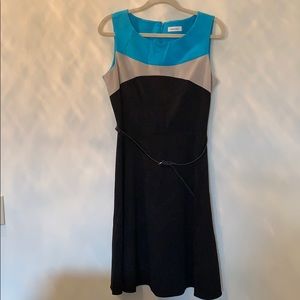 Calvin Klein - Size 12 - Dress